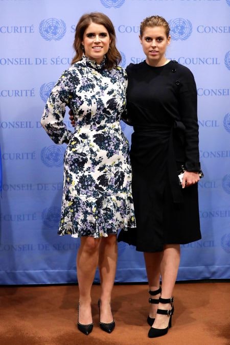 Prinsesse Eugenie og prinsesse Beatrice.