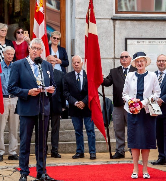 Borgmester Erik Lauritzen og dronning Margrethe