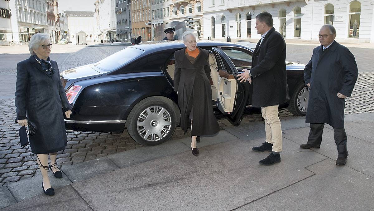 Dronning Margrethe med Elenore og Valentin Sibbern