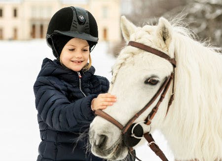 https://imgix.billedbladet.dk/20190223_e_7ar_foto_lindabrostromkunglhovstaterna.jpg