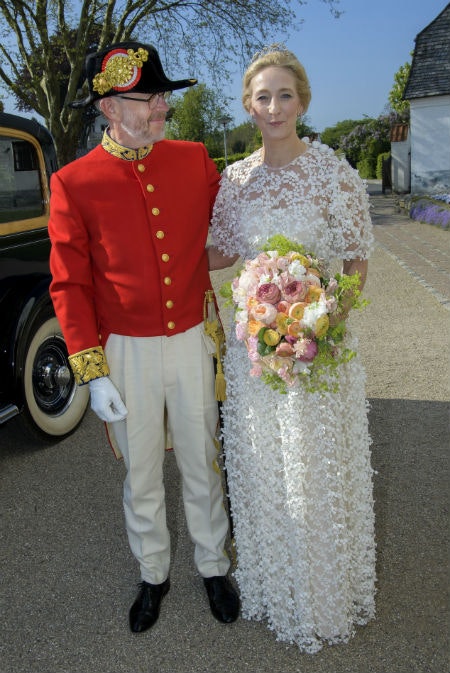 bundet Diverse varer Dom Kronprinsesse Mary hylder designer bag magiske kongelige kjoler |  BILLED-BLADET