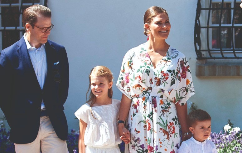 Kronprinsesse Victoria og prins Daniels med prinsesse Estelle og prins Oscar
