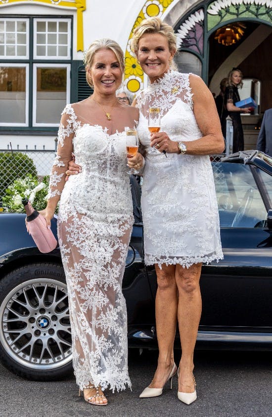 https://imgix.billedbladet.dk/20210807_dm_charlotte_boeving_bryllup_0086_1.jpg
