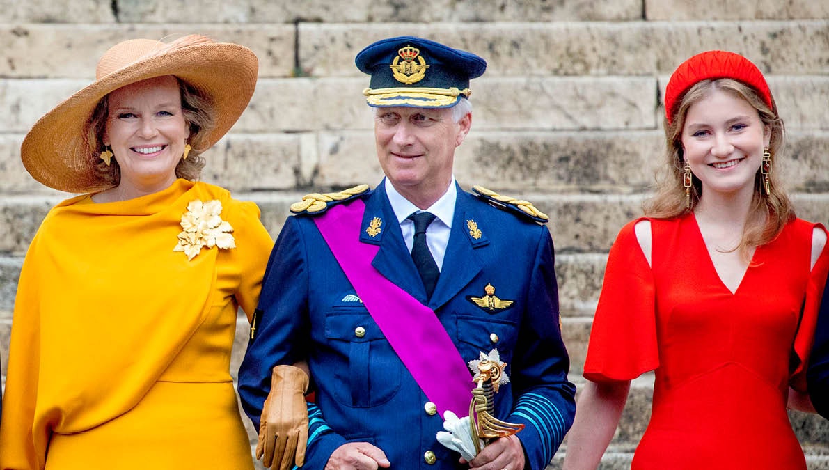 Dronning Mathilde, kong Philippe og prinsesse Elisabeth. 