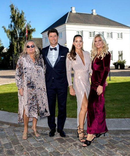 Mette og Brian Laudrup, Rasmine og Cathrine Laudrup-Dufour
