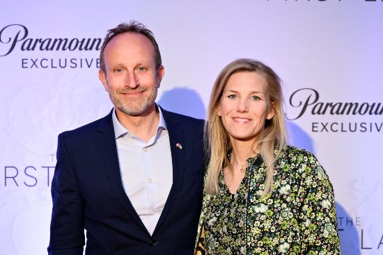 Martin Lidegaard sammen med hustruen Astrid Rathe.
