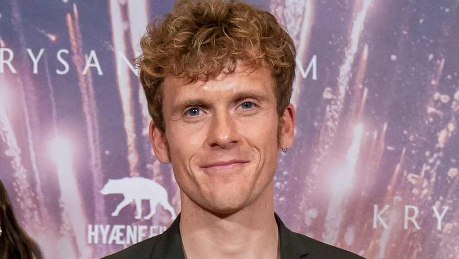 Nyt billede: Morten Hee Andersen viser kæresten frem på den røde løber ...