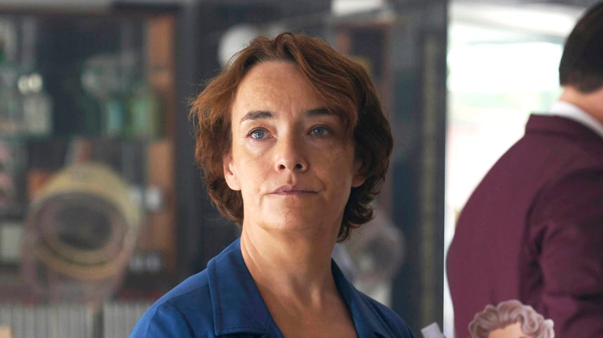 Maria Rossing spiller rollen som Birthe i "Carmen Curlers"