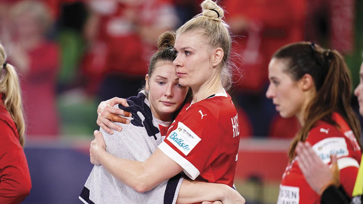 Finalen i EM i kvindehåndbold mellem Danmark og Norge.