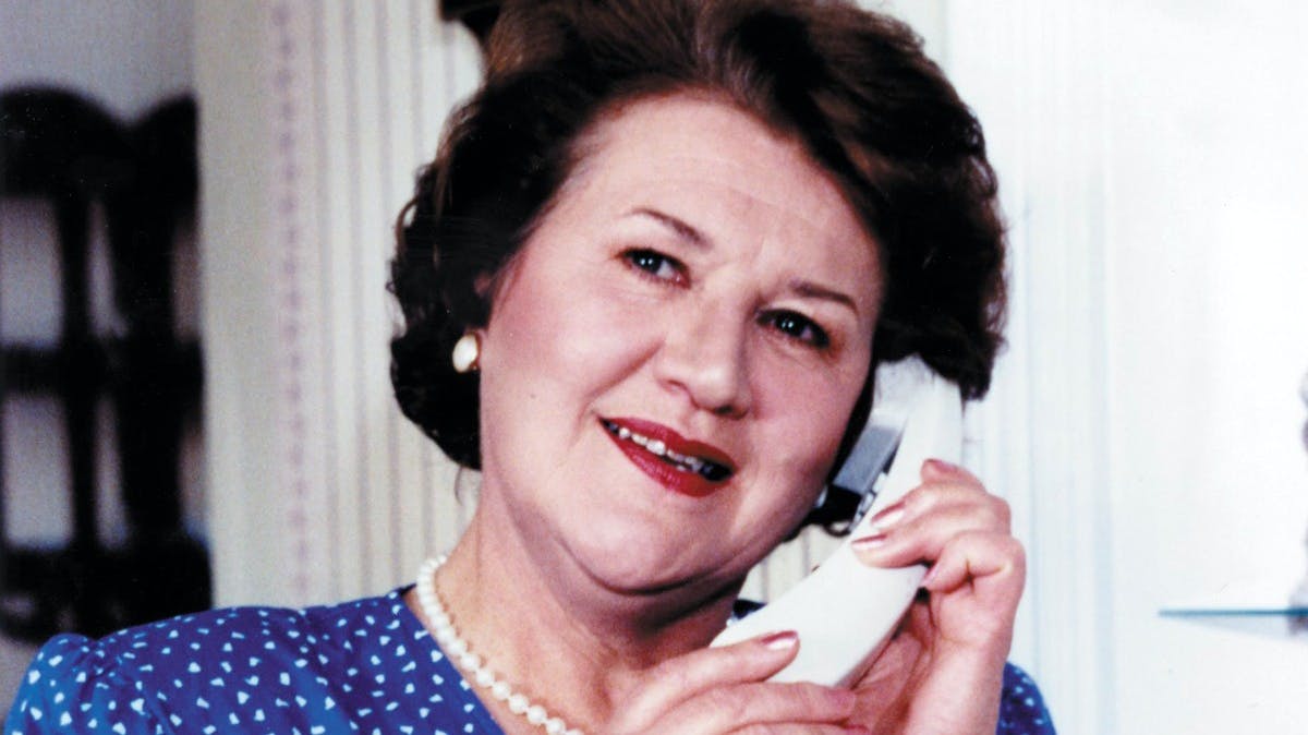 Patricia Routledge.