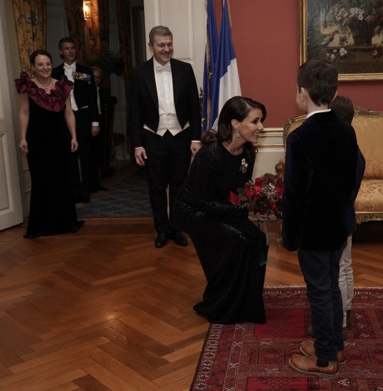Prinsesse Marie blev taget imod af den franske ambassadør og hans familie. 