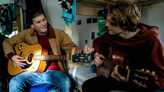 Lasse og Pelle i "Tinka og Kongespillet".
