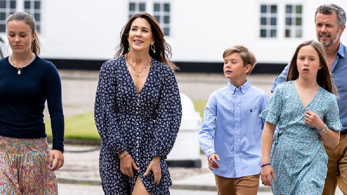 Mary og Frederik med Isabella, Josephine og Vincent