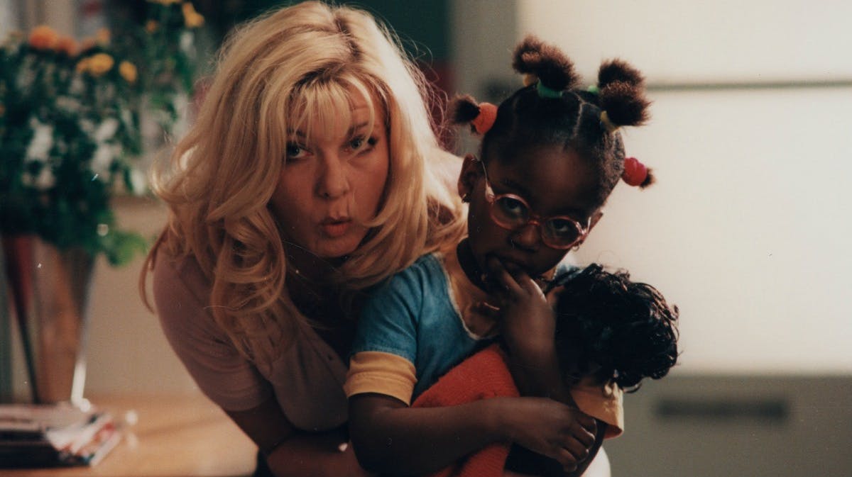 Paprika Steen og Vanessa Gouri i Den eneste ene