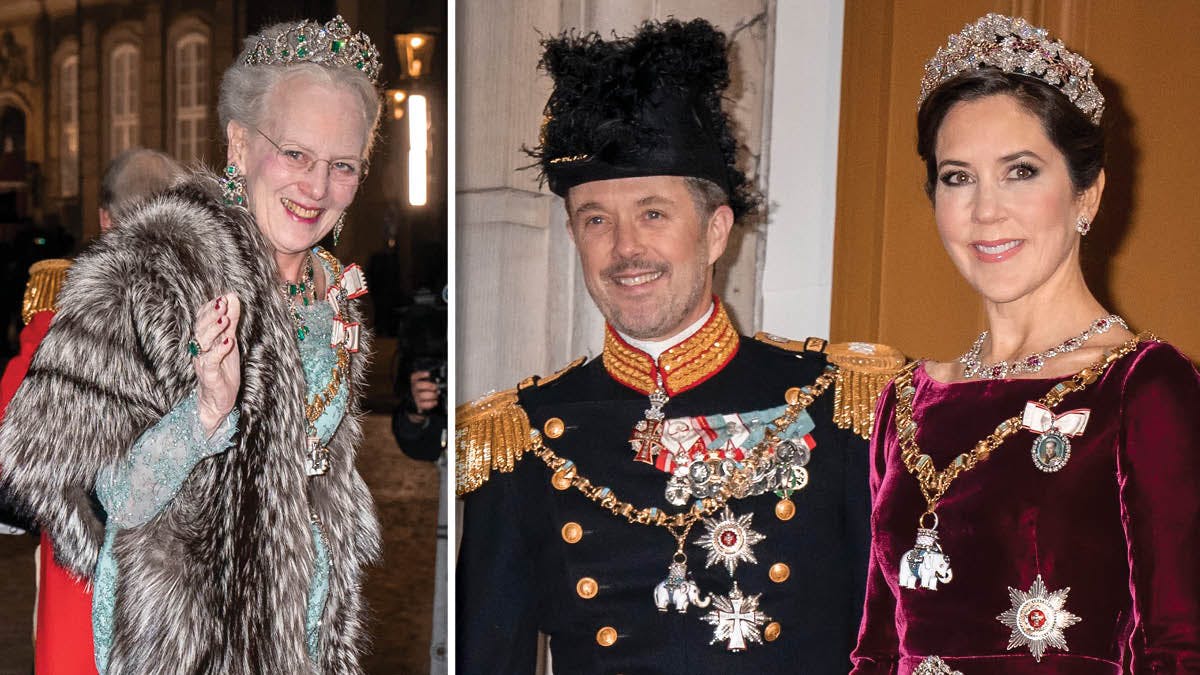 Dronning Margrethe og kronprinsparret ved nytårskur og -taffel i 2020. 