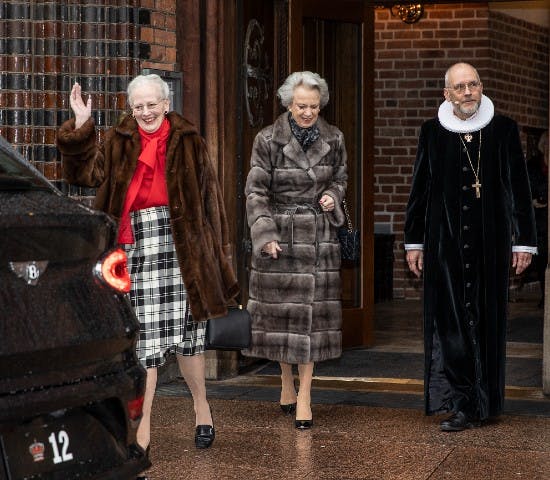 Dronning Margrethe, prinsesse Benedikte og Henrik Wigh-Poulsen