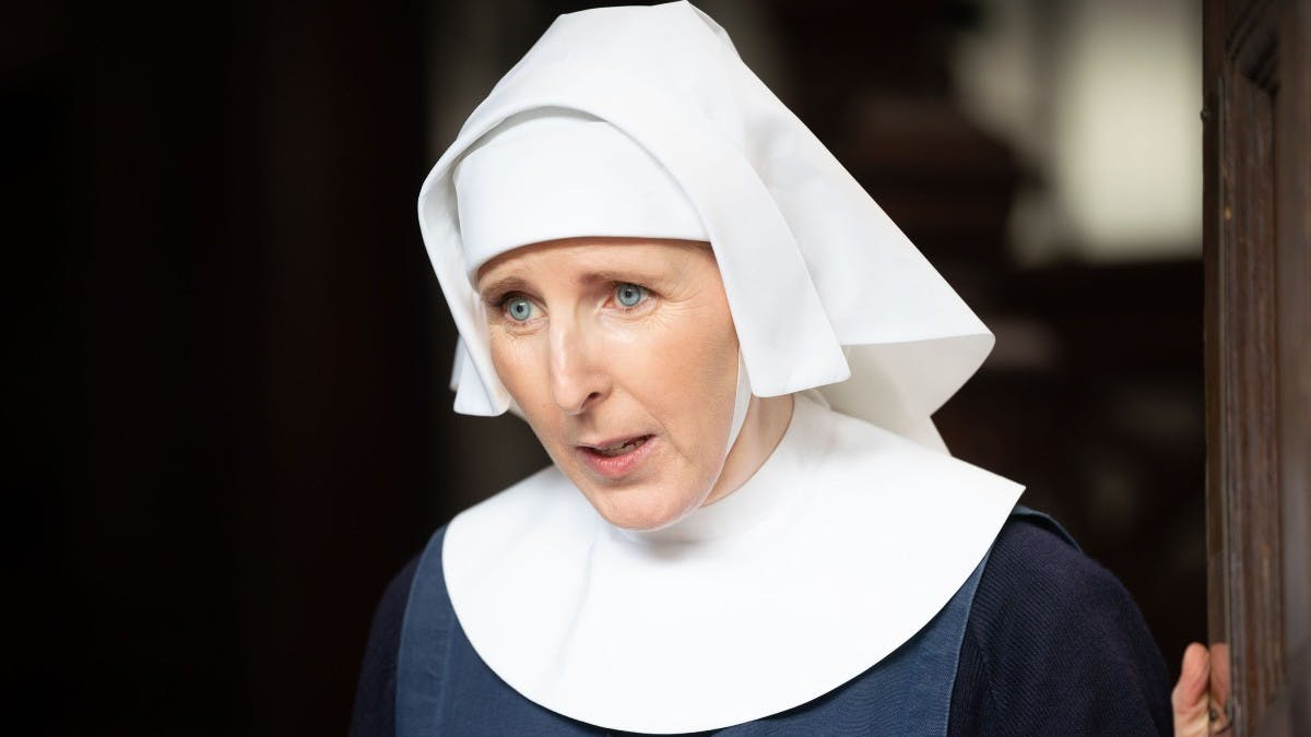 Søster Hilda i "Jordemoderen" på DR1.