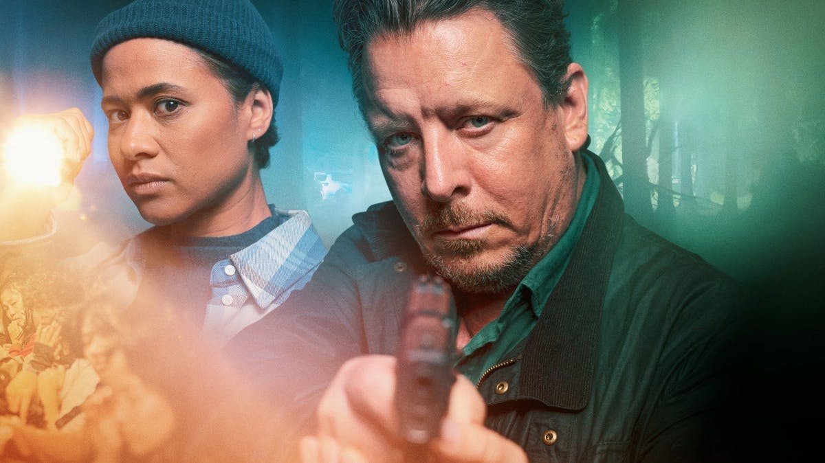 Anders W. Berthelsen og Olivia Joof Lewerissa er tilbage i rollerne som Rolf og Neel i sæson 2 af TV 2-serien "DNA". 