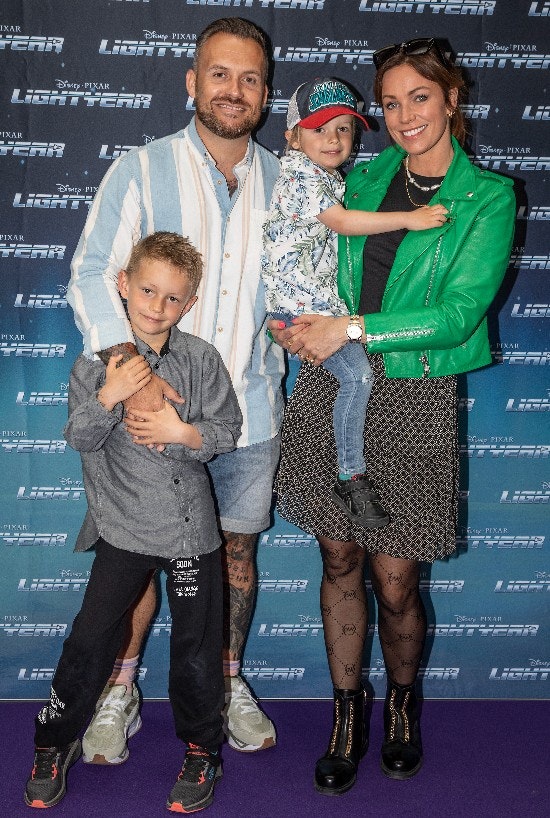 Lisbet Østergaard og Ralf Christensen med sønnerne Viggo og Carlo