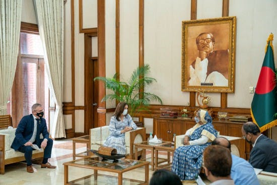 Kronprinsesse Mary og udviklingsministeren møder Sheikh Hasina