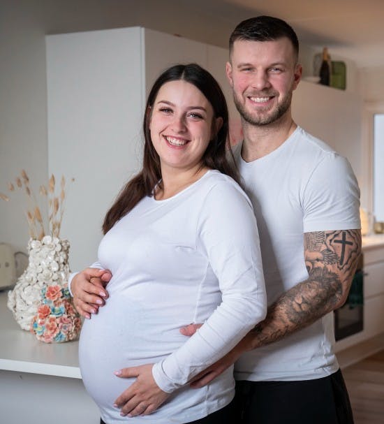 Maria og Daniel bliver snart forældre til to.