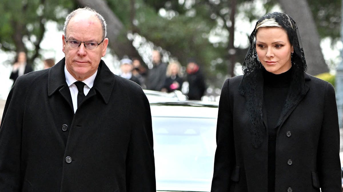 Fyrst Albert og fyrstinde Charlene til Bernard Barsis begravelse.