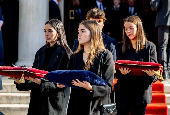 Prinsesse Alexia og Carlos' fire børn, Arrietta, Ana Maria, Carlos og Amelia. 