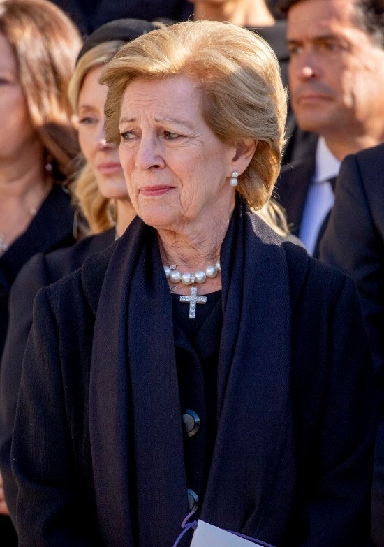 Dronning Anne-Marie ved begravelsen i Athen.