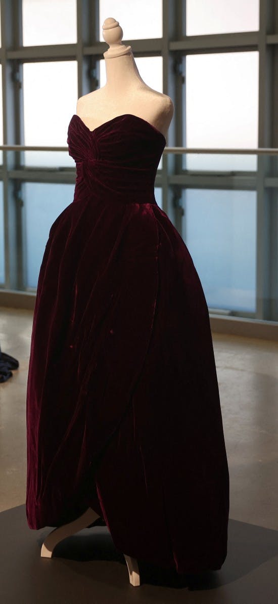 Prinsesse Dianas kjole, der blev solgt for et millionbeløb i fredags.