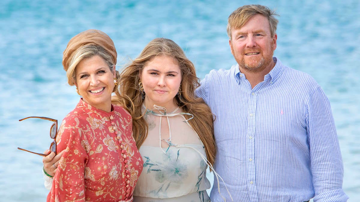 Dronning Maxima, prinsesse Amalia og kong Willem-Alexander.