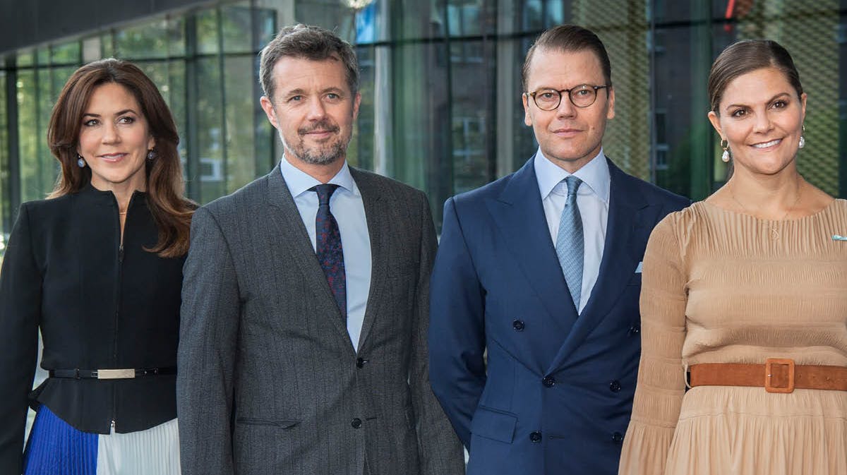 Kronprinsesse Mary, kronprins Frederik, prins Daniel og kronprinsesse Victoria.