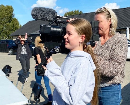 Dennis Lindequists datter Thilde. 