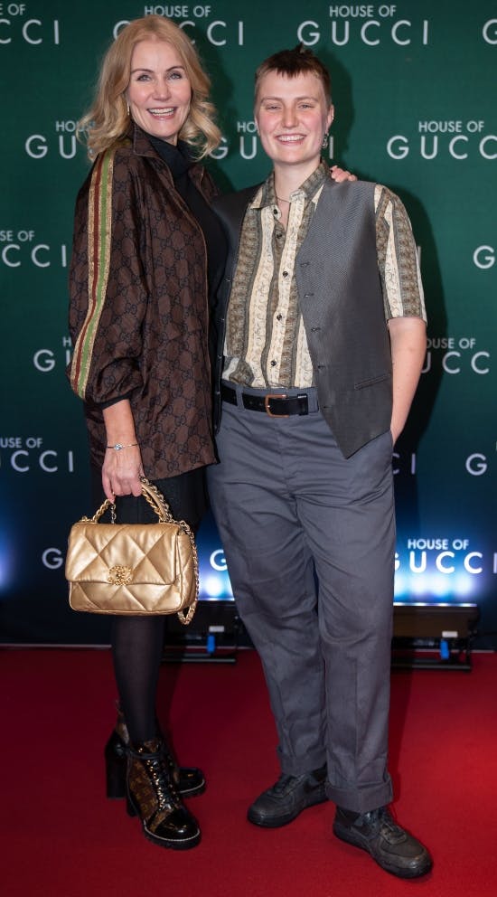 Helle Thorning-Schmidt og Milo til en gallapremiere i 2021.