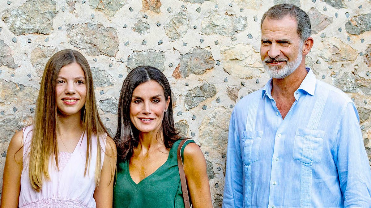 Prinsesse Sofia, dronning Letizia og kong Felipe.