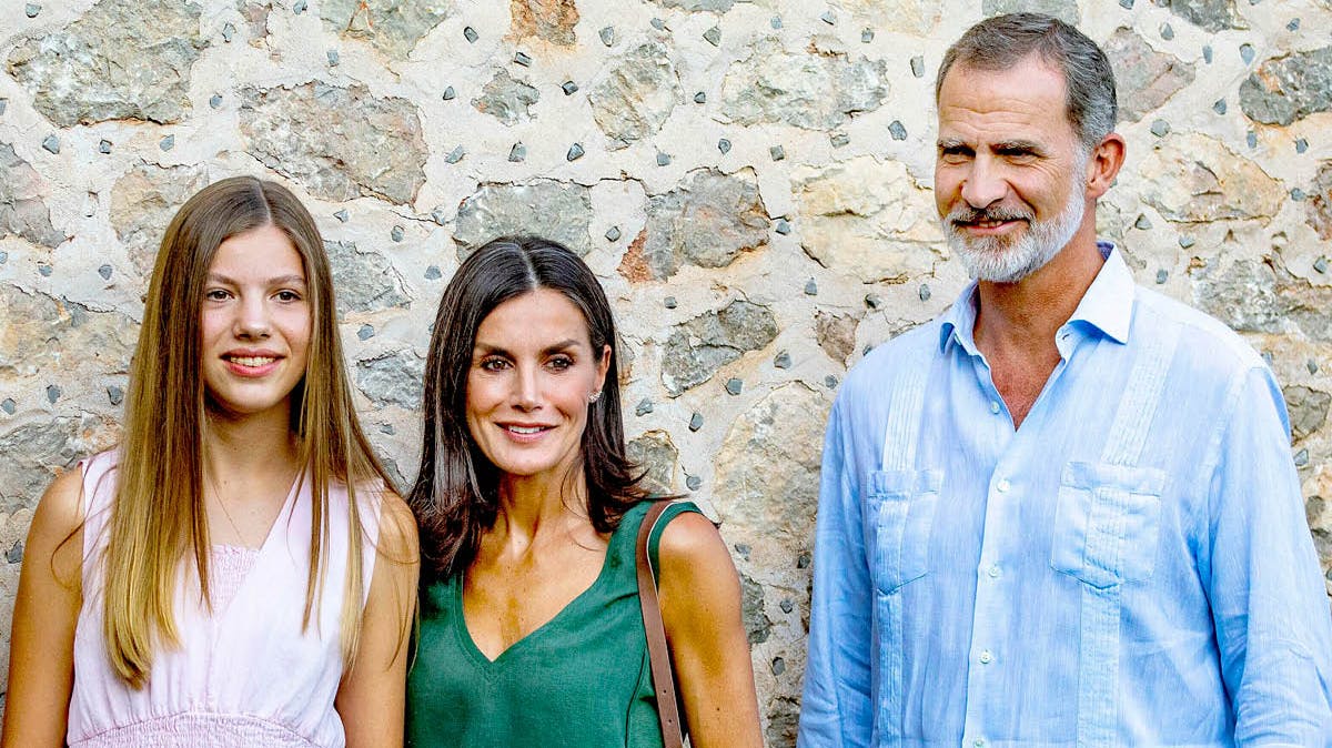 Prinsesse Sofia, dronning Letizia og kong Felipe.