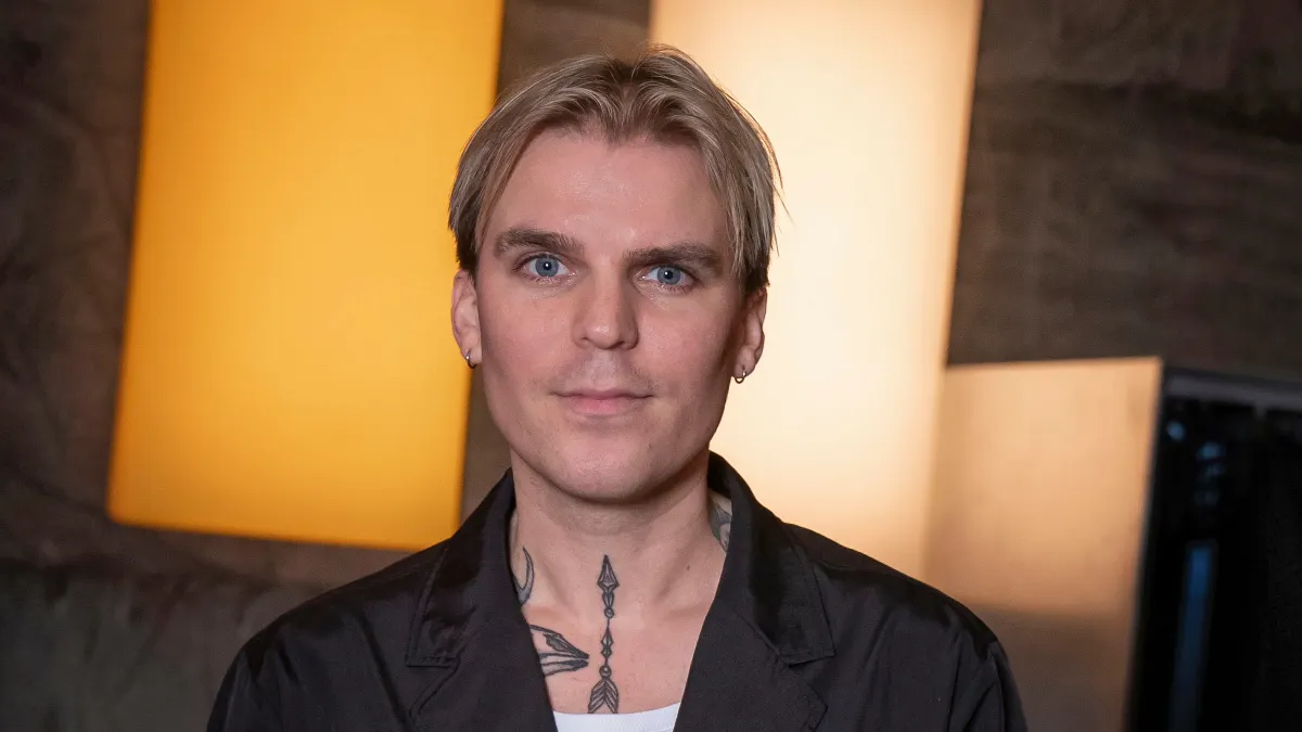 Micky Skeel Er Med I Dansk Melodi Grand Prix Det Var Hans Kendte micky-skeel-er-med-i-dansk-melodi-grand-prix-det-var-hans-kendte
