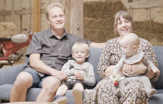Michael og Vibse med deres to sønner, Markus og Lukas. 