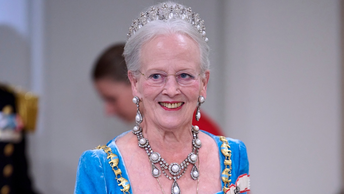 Dronning Margrethe åbner Op Om Fratagelsen Af Titler: Nu Sætter Hun Ord ...