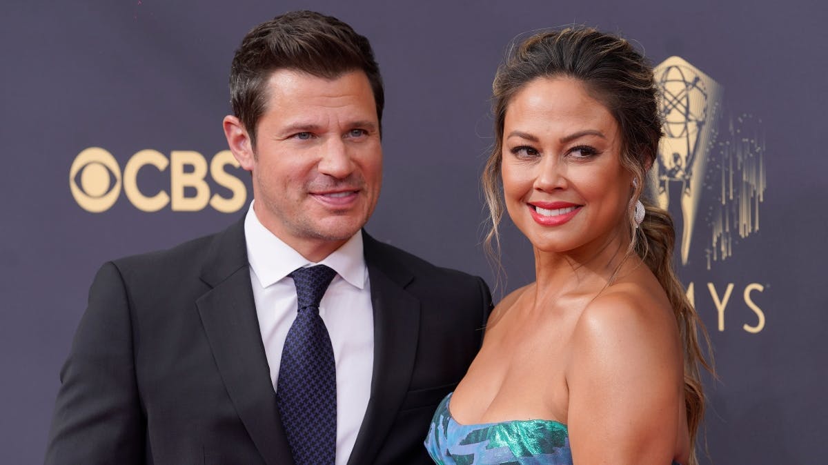 "Love is blind"-værterne Nick og Vanessa Lachey.