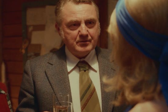 Jens Jørn Spottag i rollen som Werner Høfting i "Dansegarderoben"
