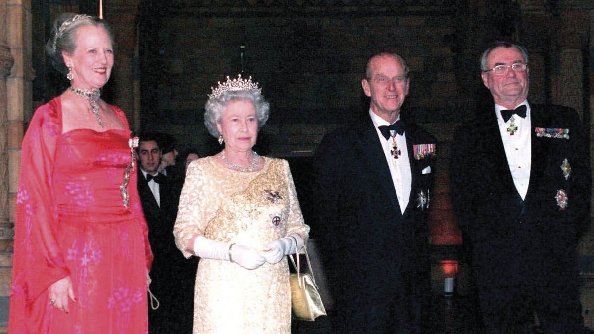 Dronning Margrethe, dronning Elizabeth, prins Philip og prins Henrik i London, 2000.