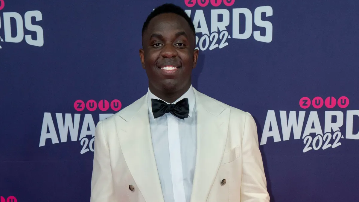 Melvin Kakooza med kryptisk afsløring: Er sammen med kendt, kvindelig ...