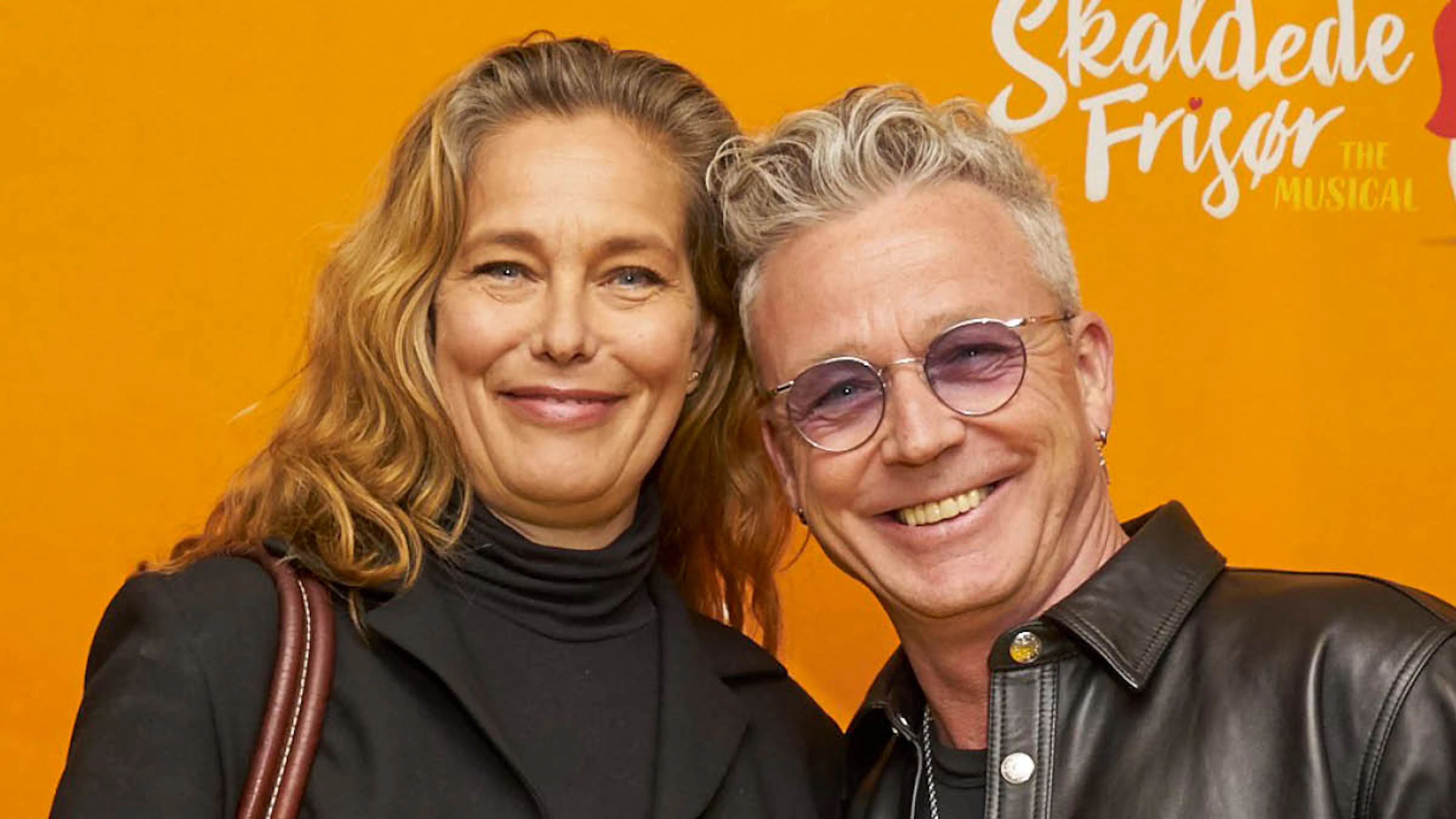 Og Rene Dejligt billede: Thomas Helmig og Renée Toft Simonsen i byen med ...