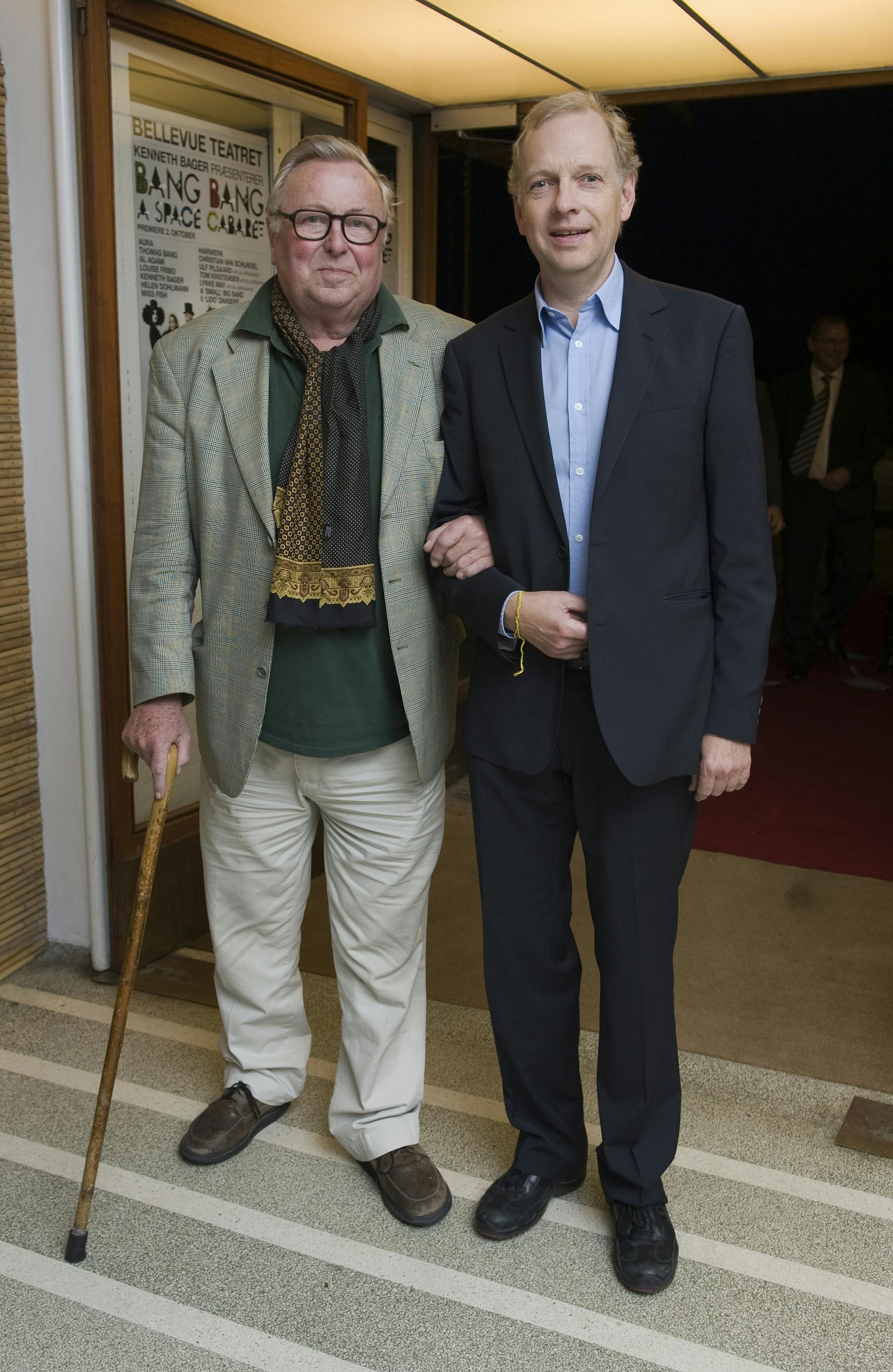 Far og søn i 2008. 