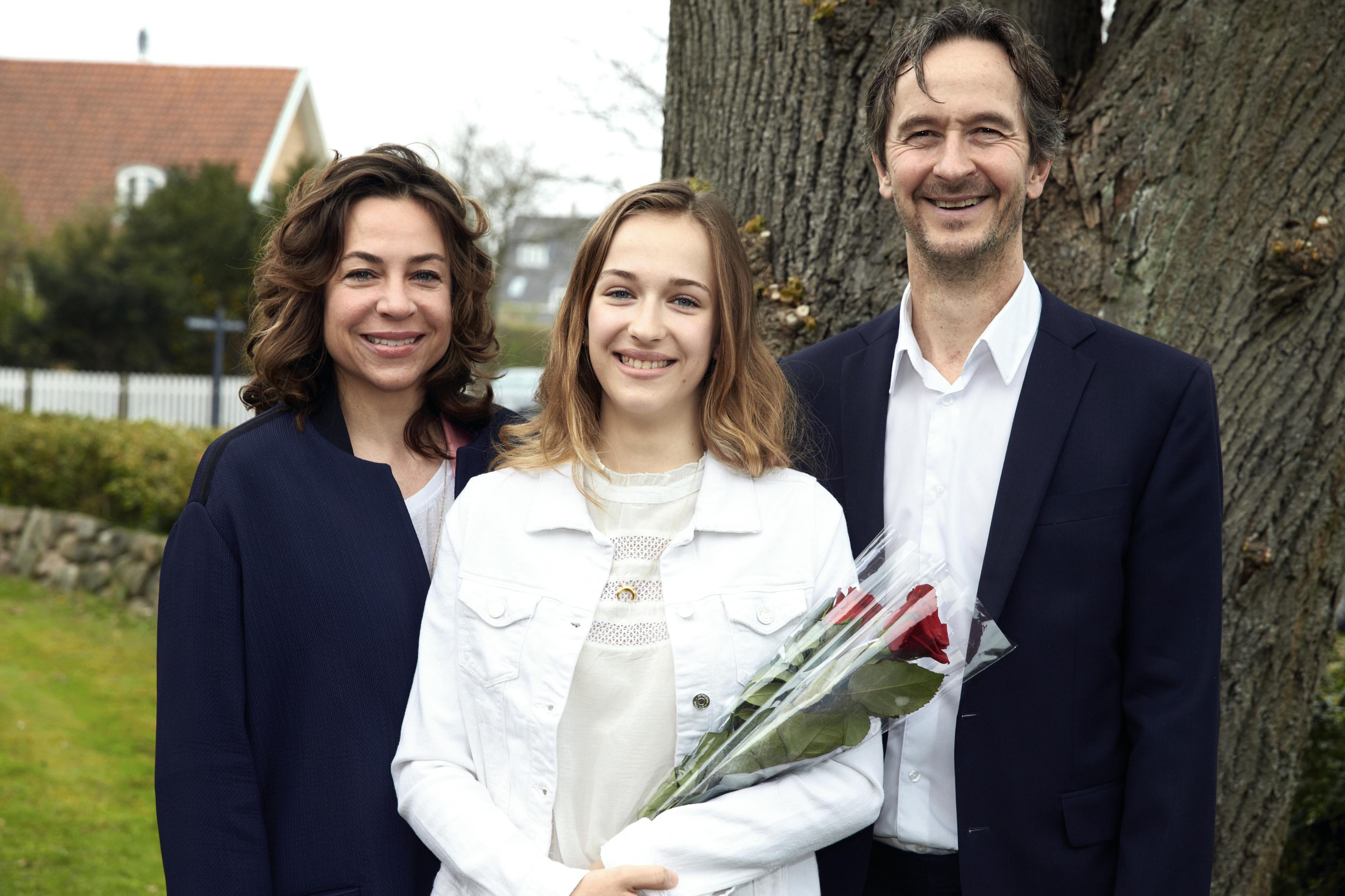 Lars Brygmann og ekskonen Katrine Salomon med Fernandas konfirmation i 2015.&nbsp;
