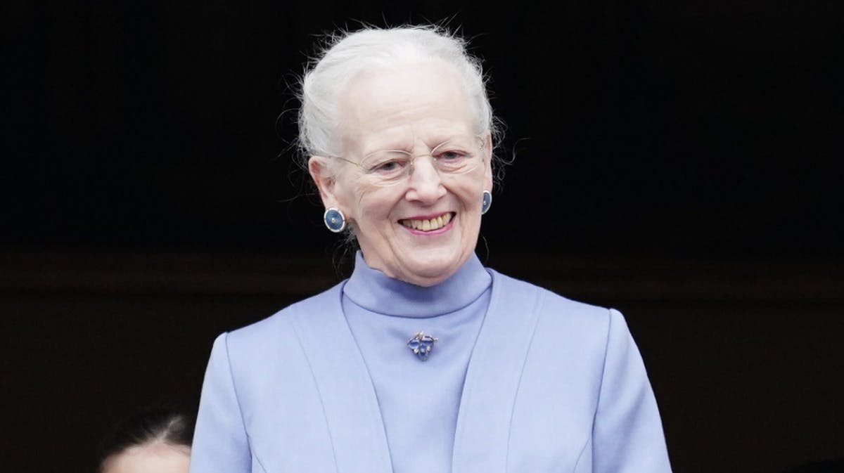Dronning Margrethe på balkonen 