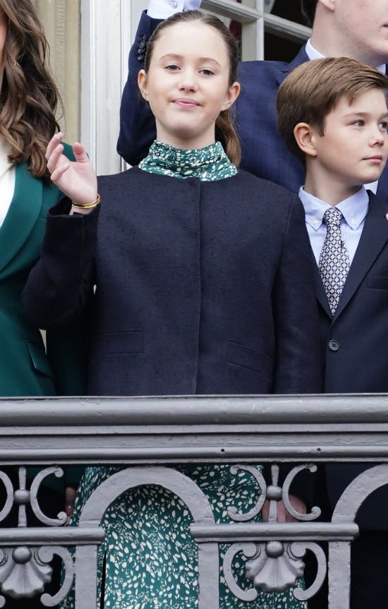 Prinsesse Josephine til dronning Margrethes fødselsdagsfejring. 