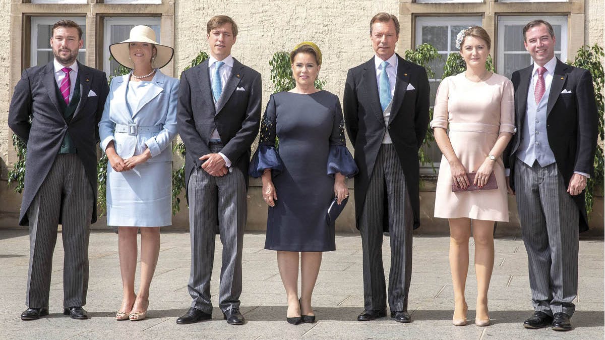 Prins Sébastien, prinsesse Alexandra, prins Louis, storhertuginde Maria Teresa, storhertug Henri, arvestorhertuginde Stéphanie og arvestorhertug Guillaume i 2019.
