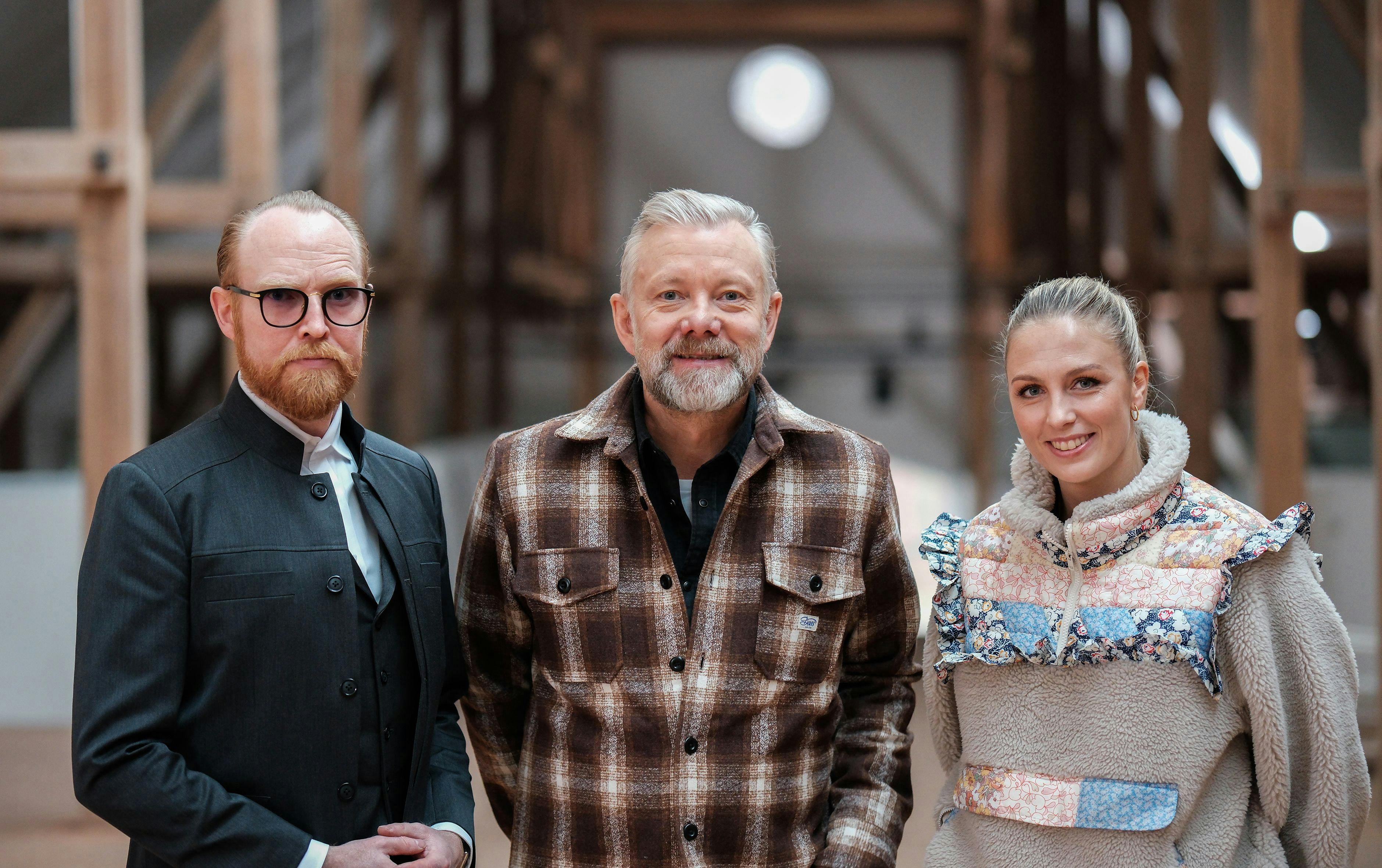 Jan Hellesøe, Casper Christensen og Josefine Høgh.&nbsp;
