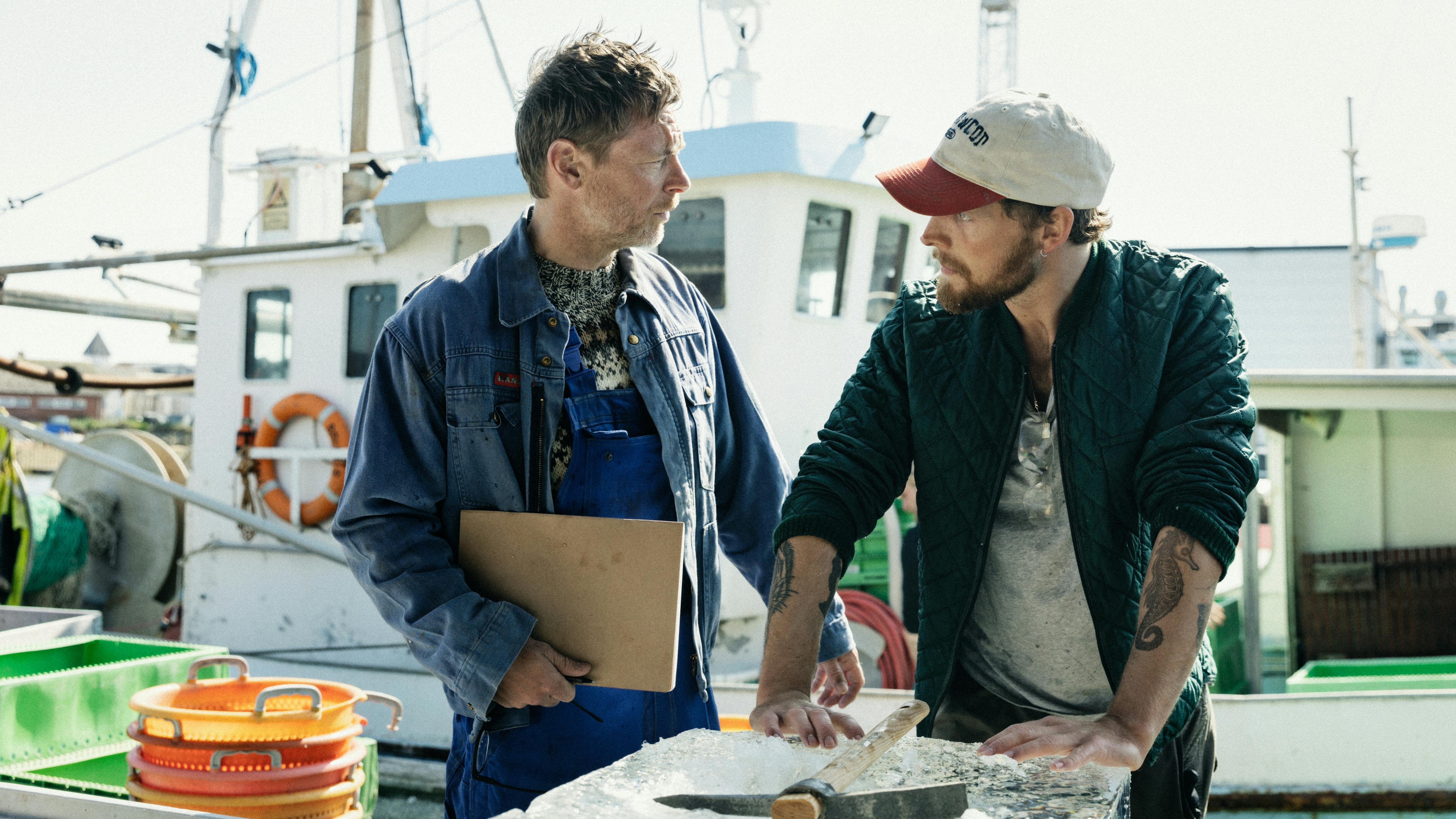 Paw Henriksen og Christopher i "A beautiful life". 